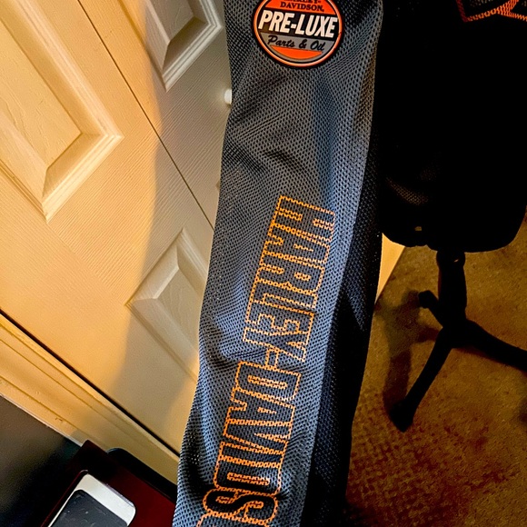 Harley Davison Jacket size medium - Picture 5 of 9